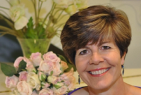  Suzanne  Giesemann